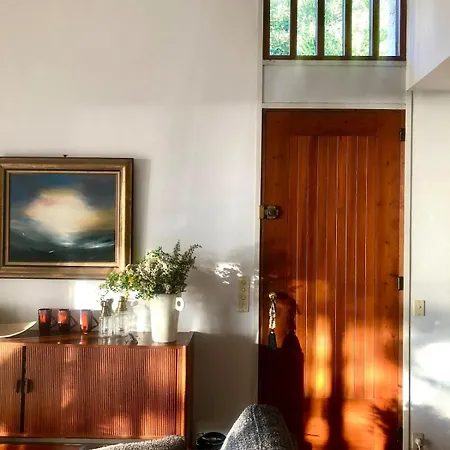 Sea View 6 A 8 People Villa